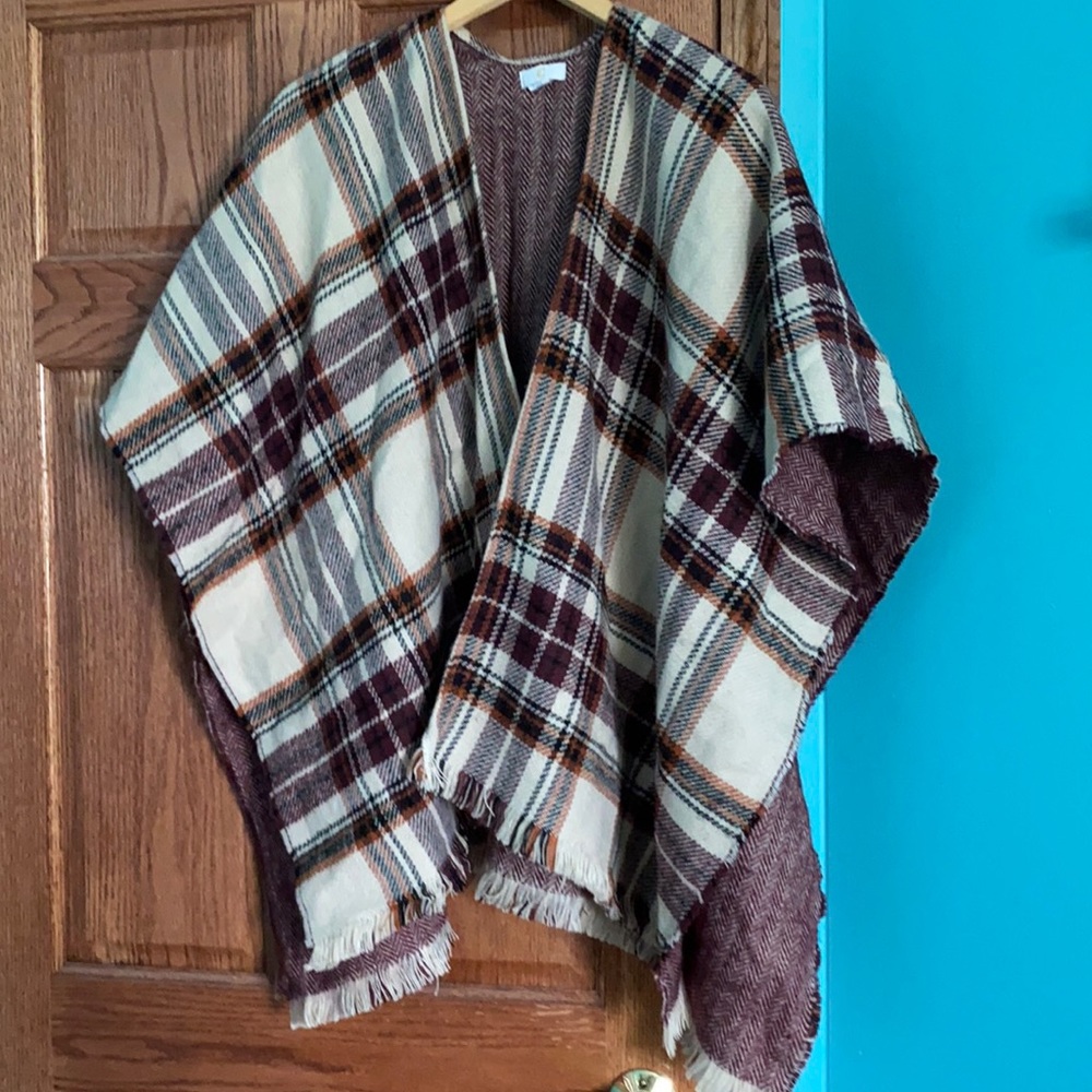 Scarf Poncho/Wrap